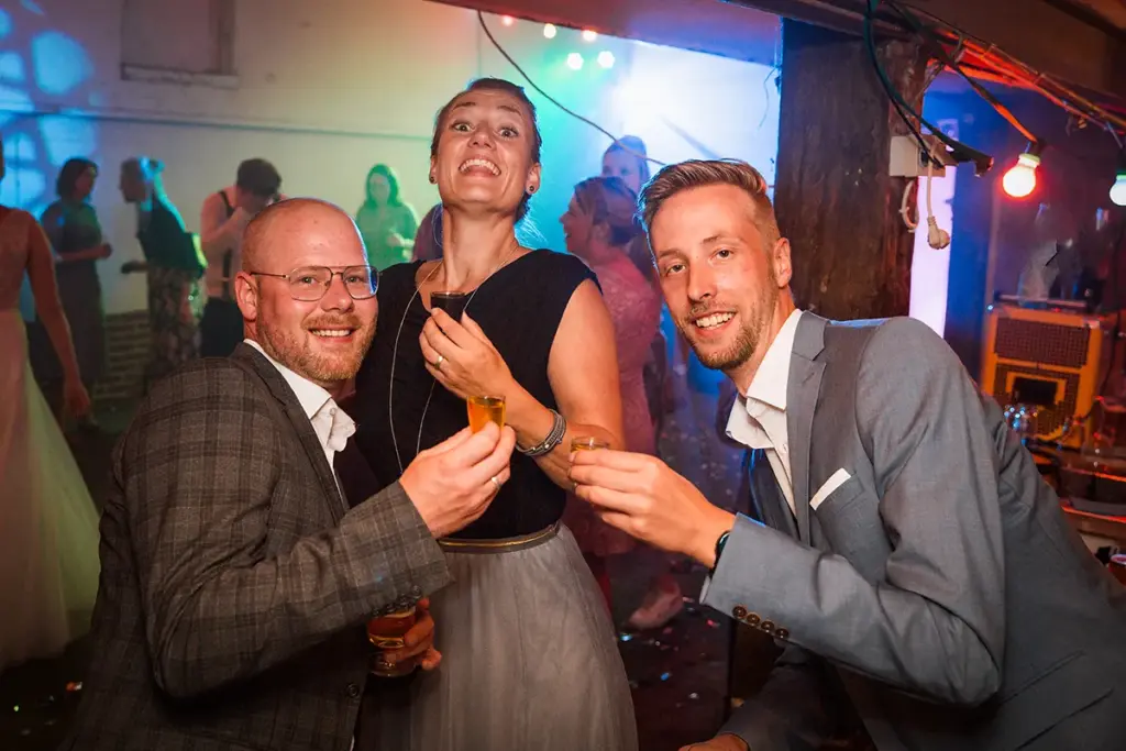 Hochzeitsfeier während der Reportage