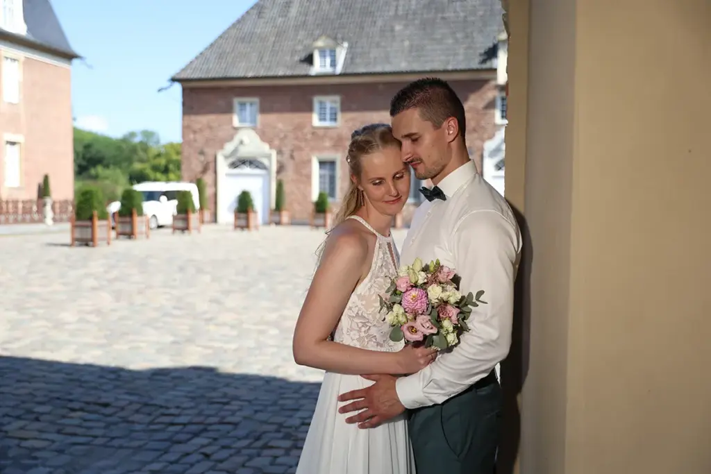 Hochzeitsfotograf Brautpaar Wasserschloss Anholt